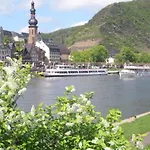 Ferienweingut Stein 3* Valwig