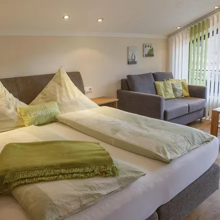 Ferienweingut Stein 瓦尔维熙