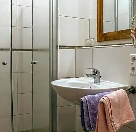 Ferienweingut Stein Bed & Breakfast Valwig