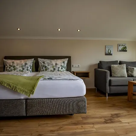 Bed & Breakfast Ferienweingut Stein