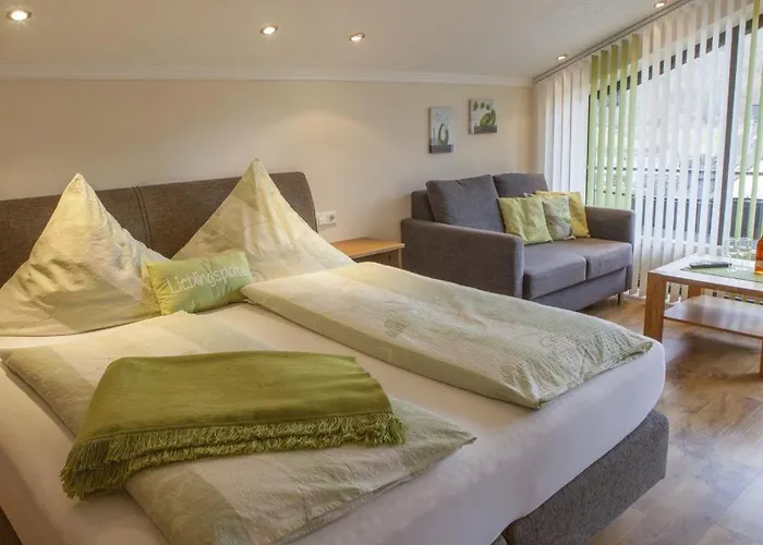 Ferienweingut Stein 瓦尔维熙