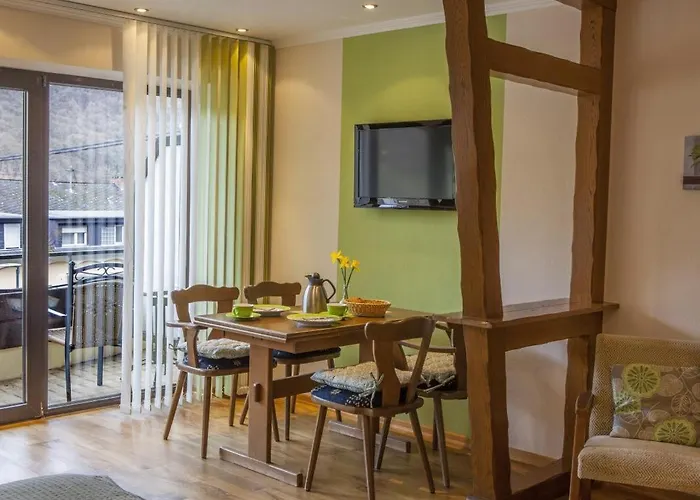 Ferienweingut Stein 瓦尔维熙