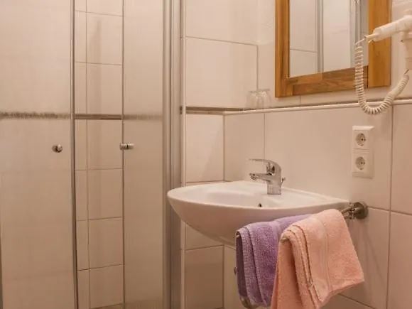 Ferienweingut Stein 瓦尔维熙